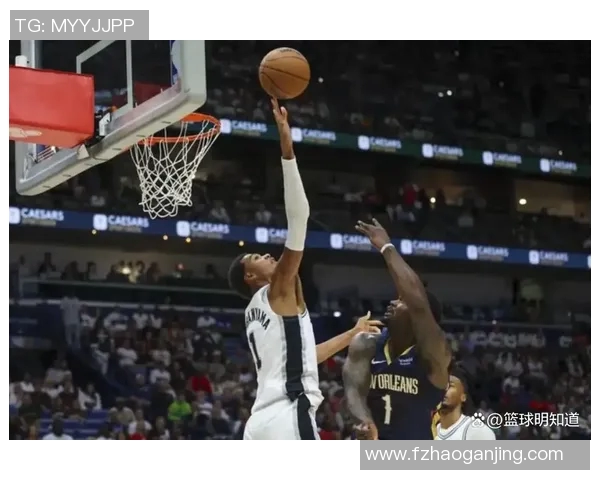 文班亚马首场比赛表现耀眼五次盖帽并成功隔扣字母哥引发热烈讨论