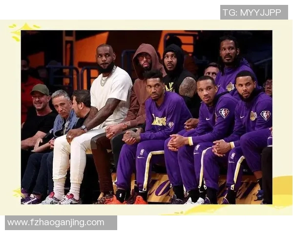 湖人季后赛对决太阳队的精彩瞬间与战术分析 湖人季后赛对决太阳队的精彩瞬间与战术分析