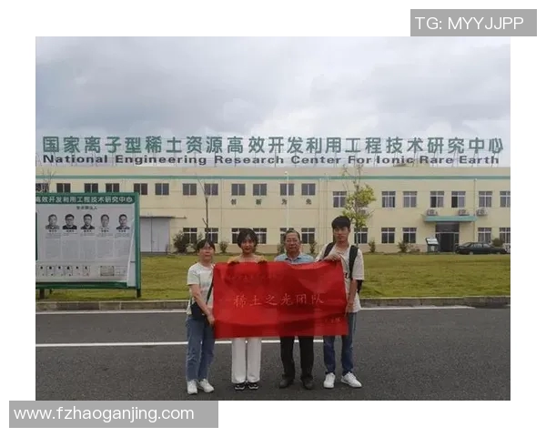 于德豪的创新之路：从普通学子到科技领军人物的成长故事